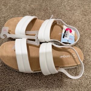 “New” Kids White Sandals size5